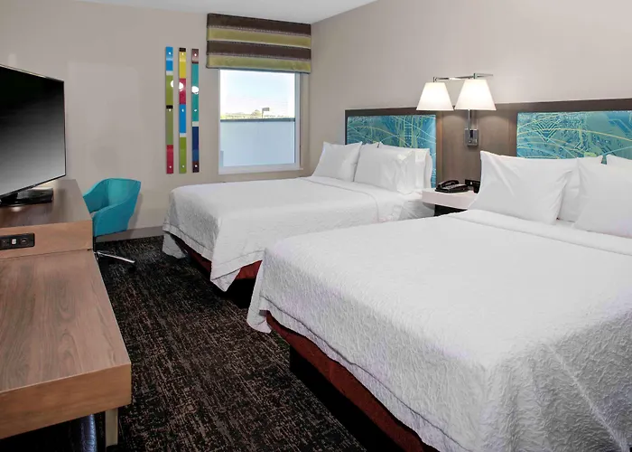 Hampton East 3* Flagstaff